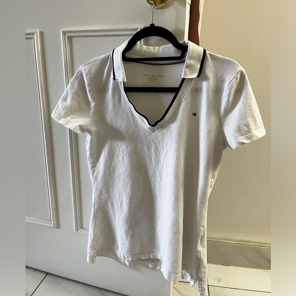 ๐3/$30๐ Tommy Hilfiger Polo Shirt - Picture 1 of 2